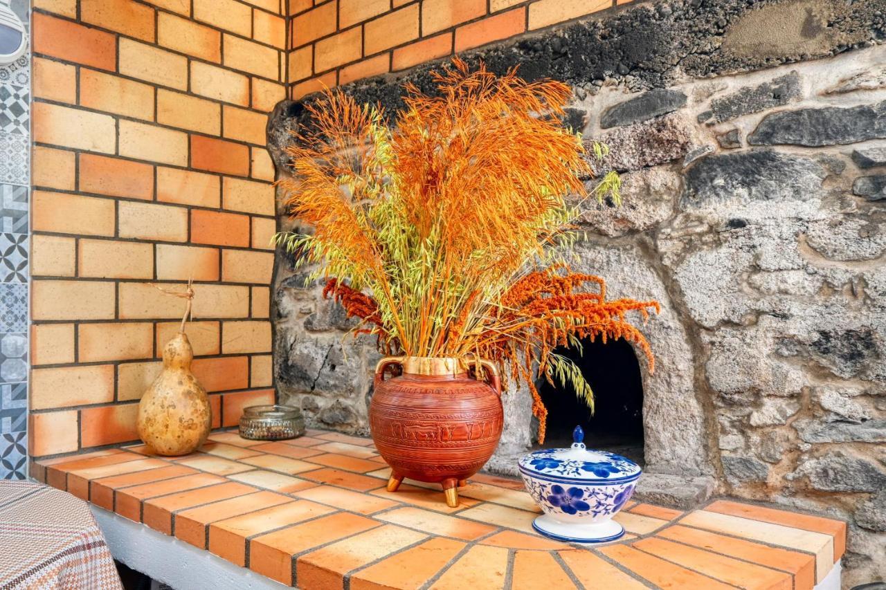 Os Ferreirinhos, A Home In Madeira Sao Jorge  Exterior photo